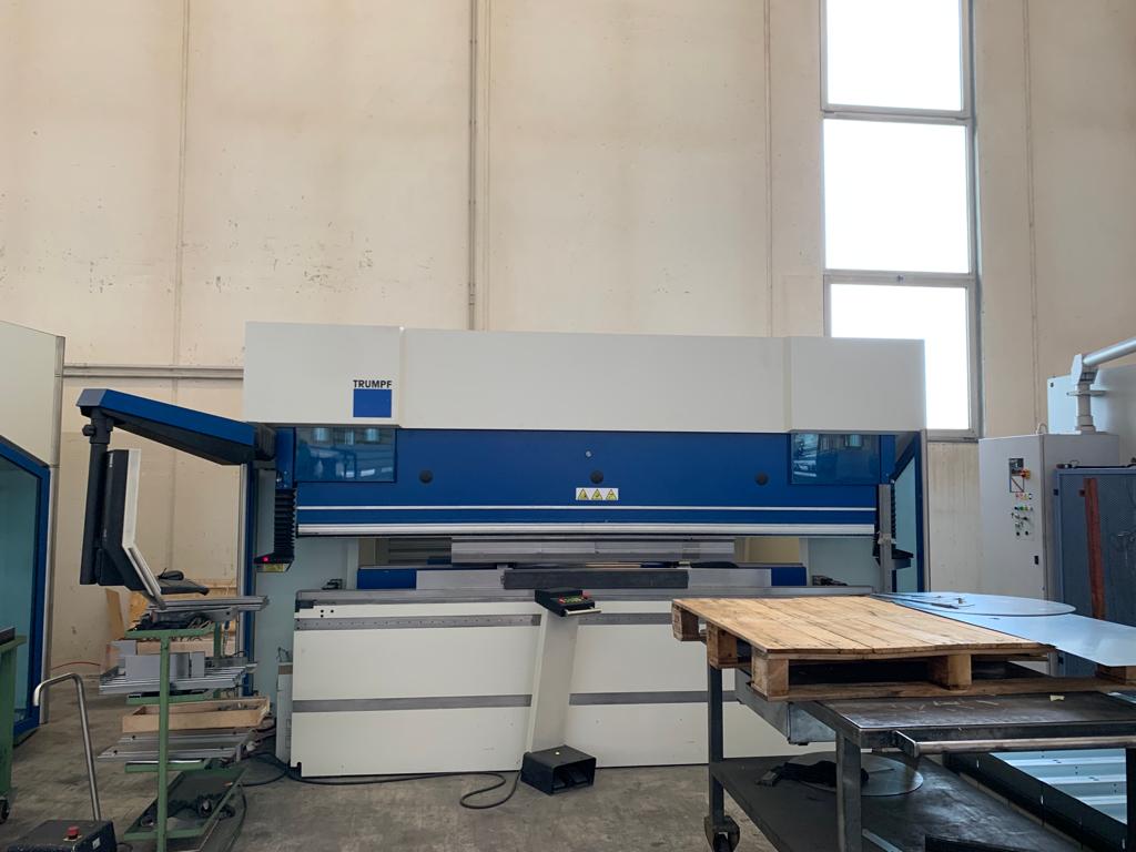 Nuovo Dettaglio Piegatura